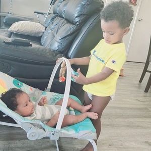 Meet your Posher, Abel